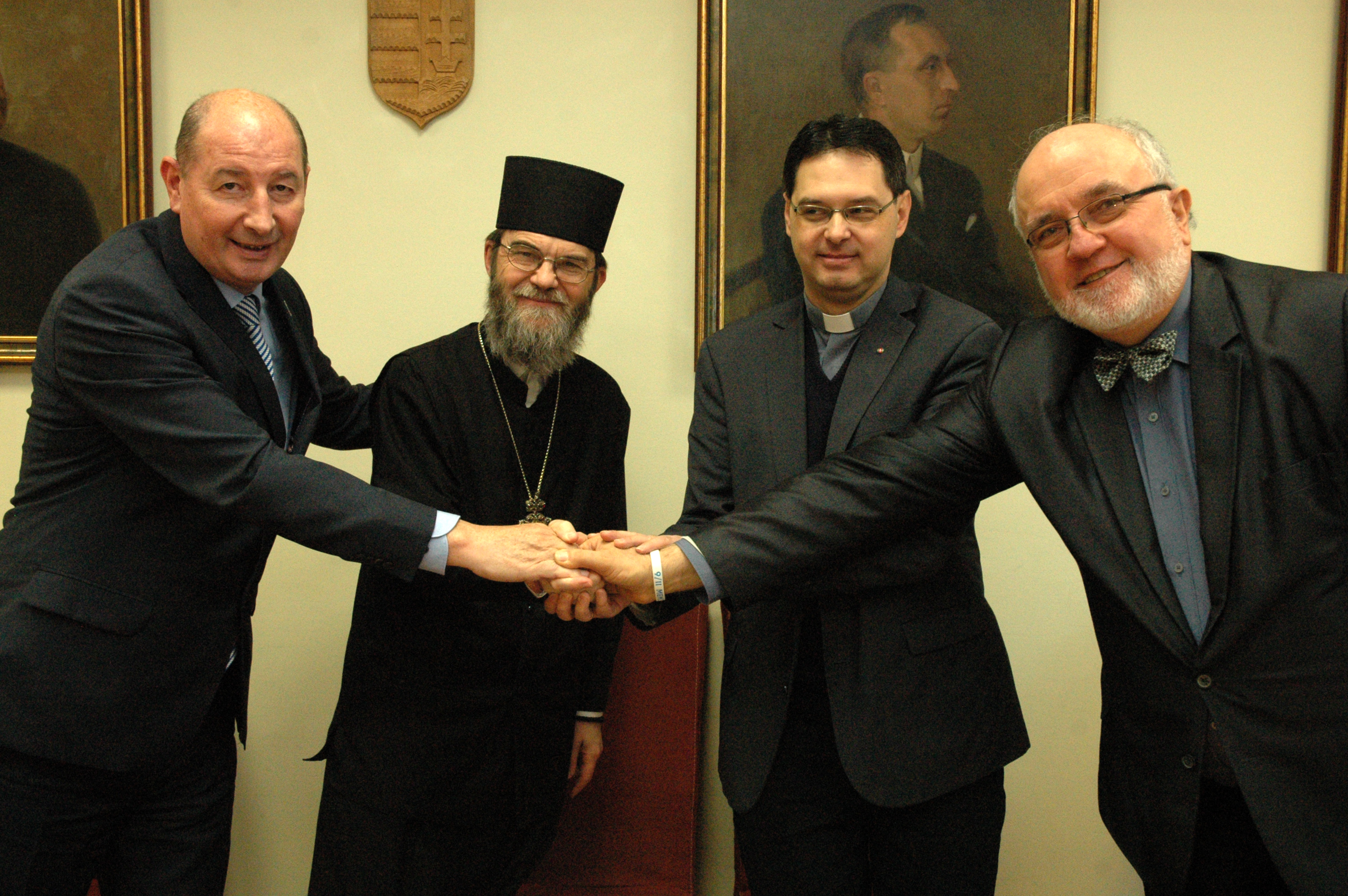 Kiegészítő együttműködési megállapodást írt alá a Miskolci Egyetem Állam- és Jogtudományi Kar és a Görögkatolikus Cigány Szakkollégium
